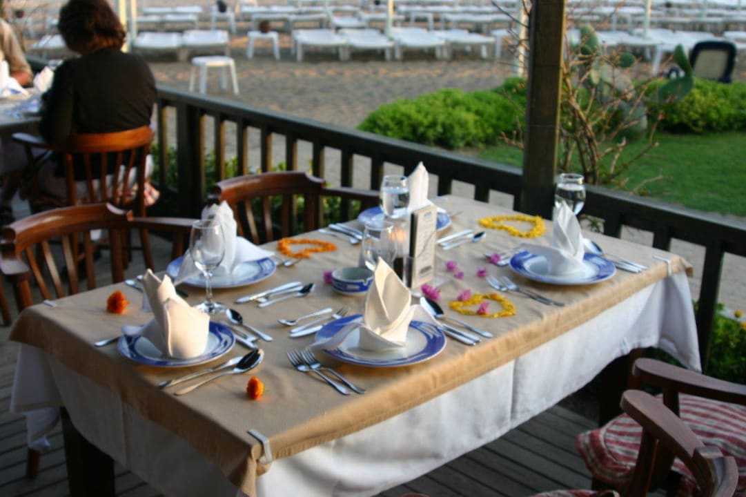 Geburtstagstisch im a la Carte Restaurant Arcanus Hotels Sorgun