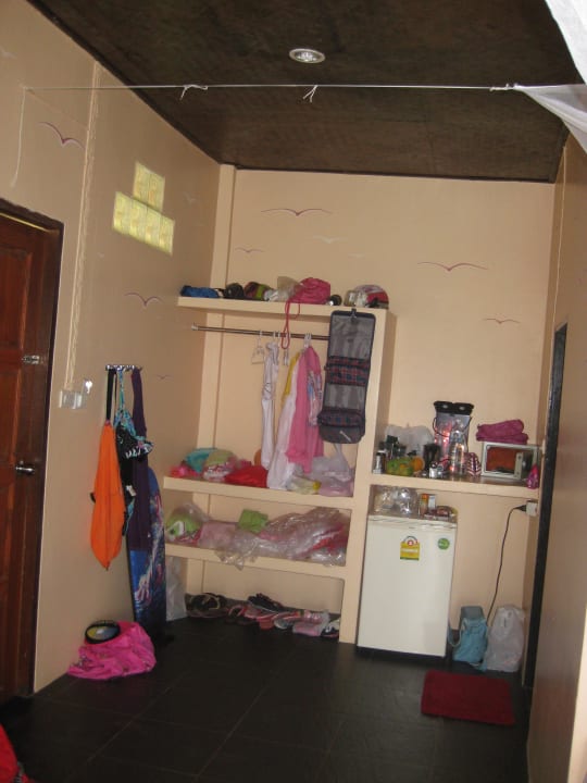 Der Schrank Niks Garden Resort