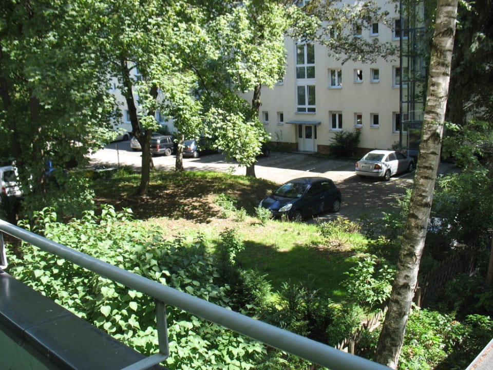 Вид с балкона Hotel Atrium garni