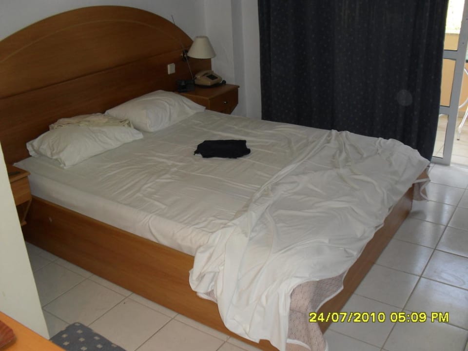 Hotelbett Alfa Hotel