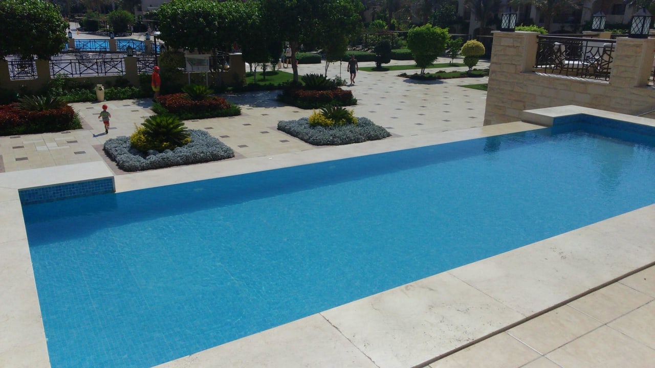 Wyjście z recepcji JAZ Aquamarine Resort