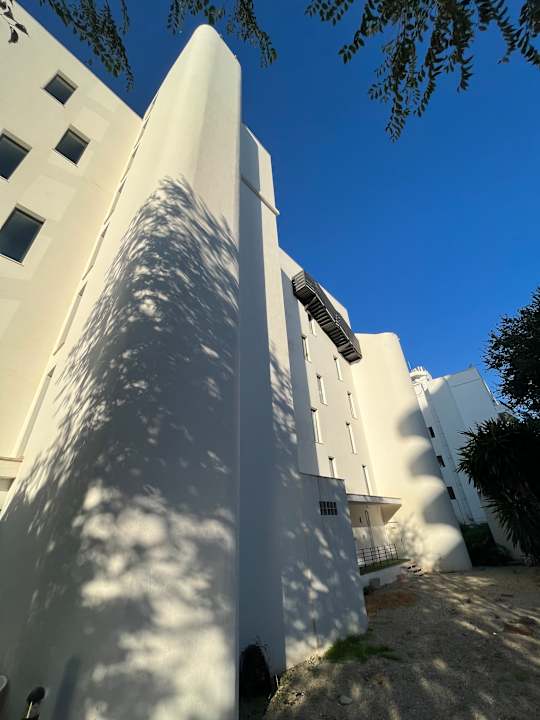 Außenansicht Hotel Luxor