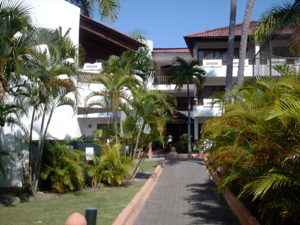 Ansicht auf die Gebäude Sunscape Puerto Plata