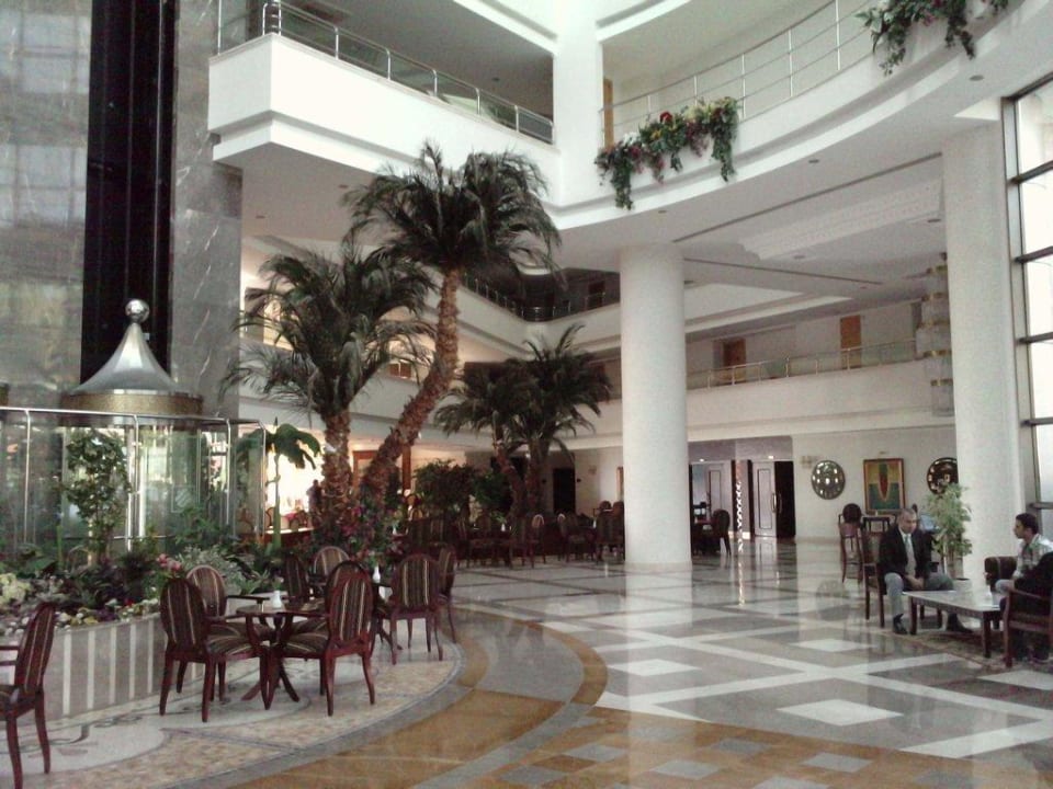 Gepflegte Lobby Saphir Resort & Spa