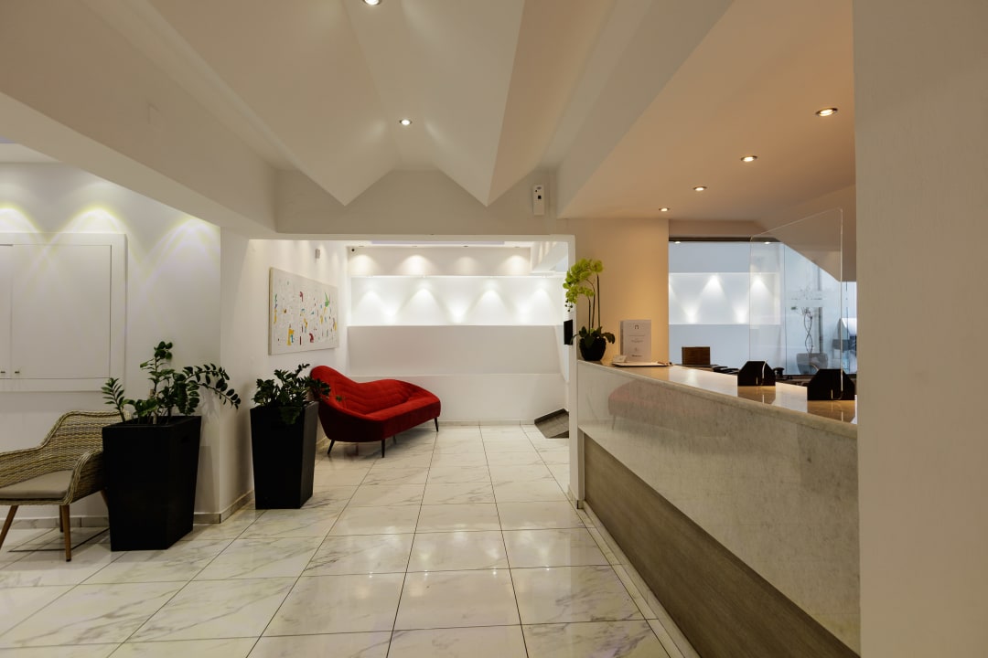 Lobby Kahlua Boutique Hotel