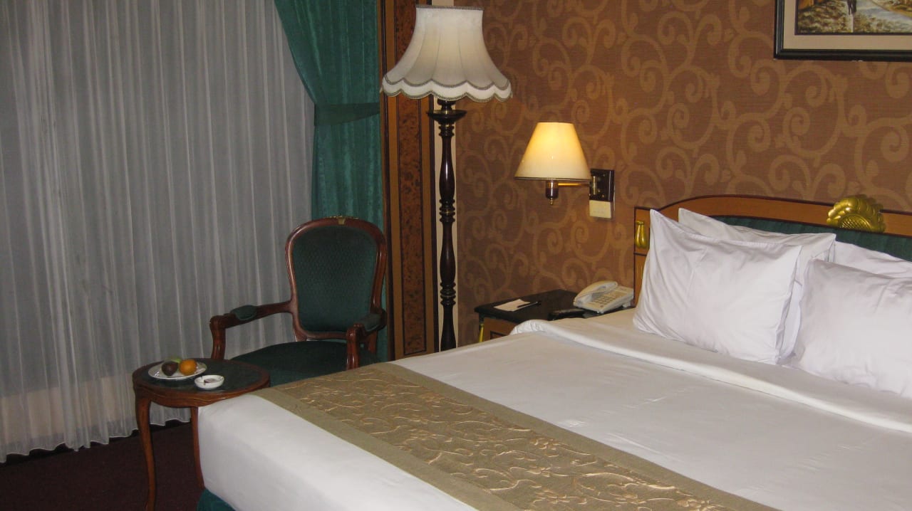 Zimmer Hotel Gajah Mada Graha