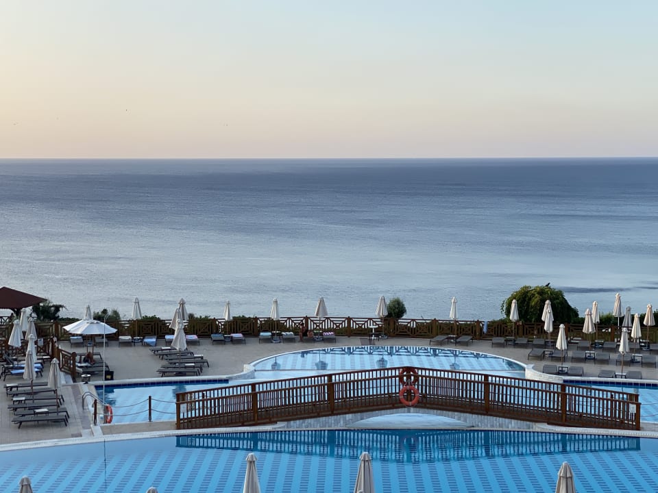 Ausblick Hotel Kalithea Horizon Royal