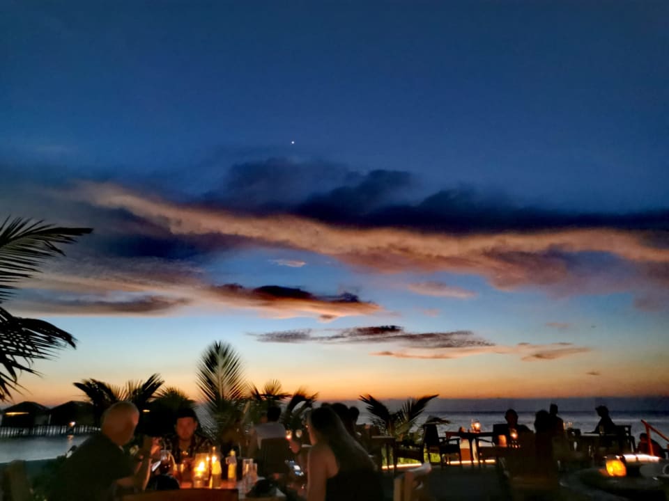 Gastro Filitheyo Island Resort