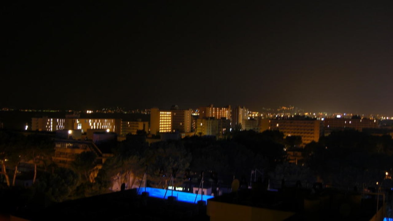 Vom Balkon bei Nacht THB Maria Isabel - Adults only