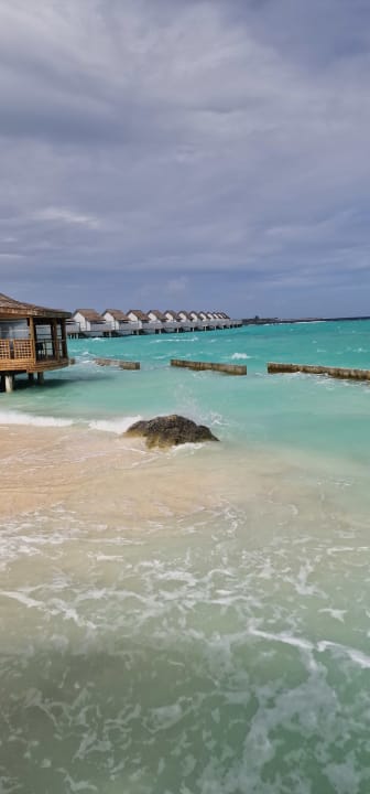 Strand Outrigger Maldives Maafushivaru Resort