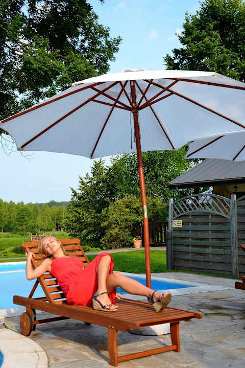 Basen zewnętrzny Hotel Dwór w Zabużu