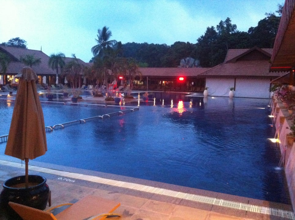 Vue de la piscine Club Med Cherating Beach