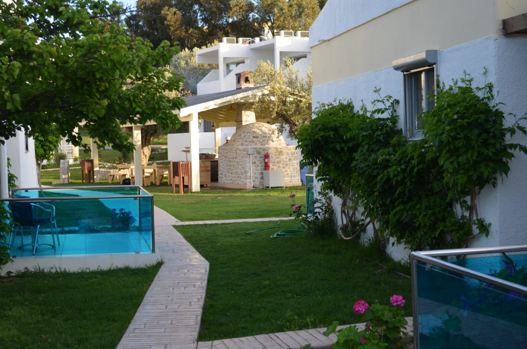 Zugang zur Pizzabäckerei die im Garten ist Lydia Maris Resort & Spa
