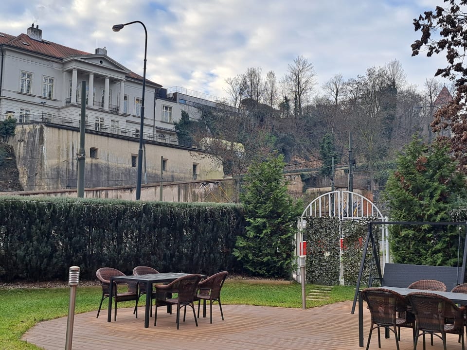 Gartenanlage Hotel Hoffmeister