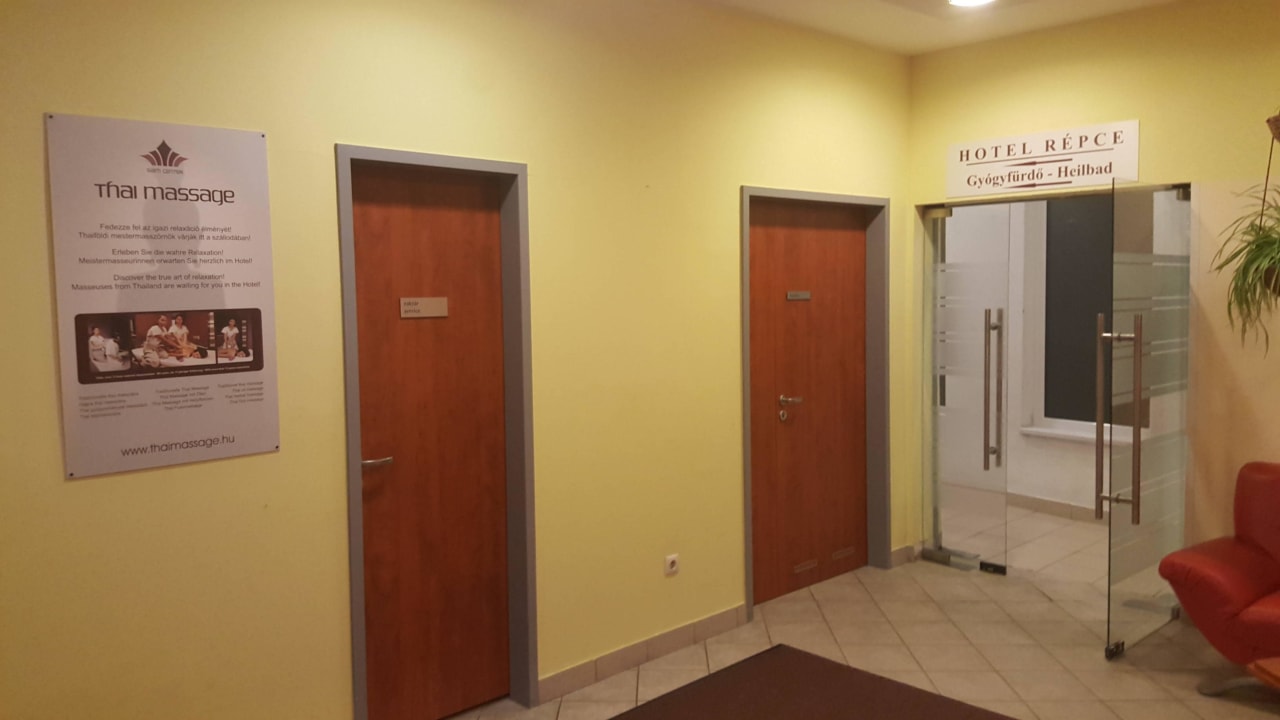 Bademantelgang zur Therme Hunguest Bük