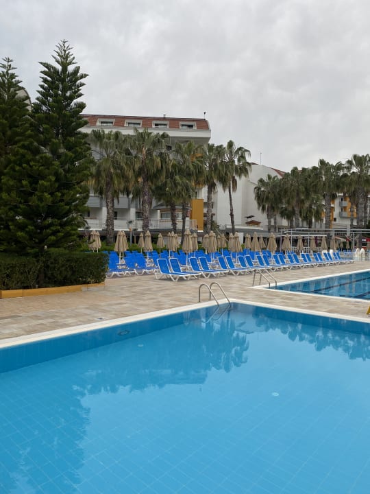 Pool Hane Family Resort