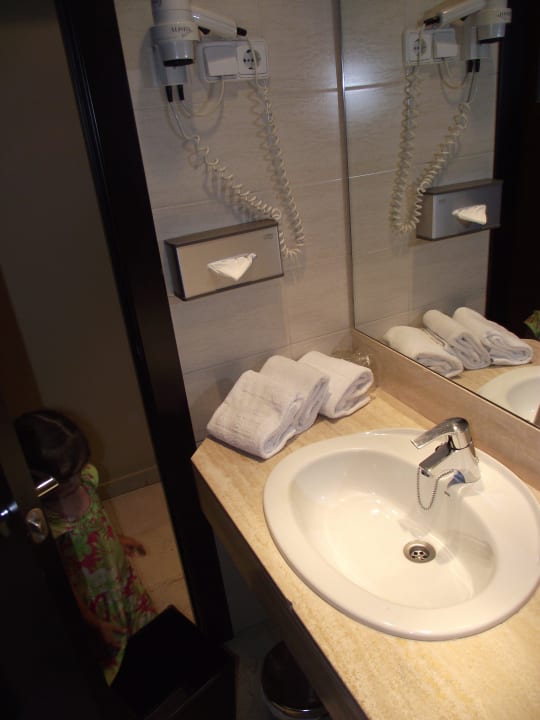 Ванная NH Sants Barcelona