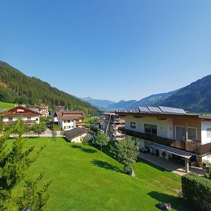 Ausblick Platzlhof - Mein Hotel im Zillertal