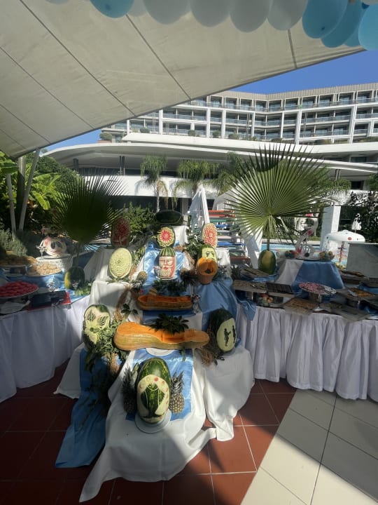 Gastro The Sense Deluxe Hotel