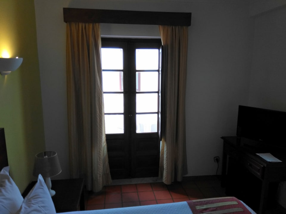 Zimmer Guesthouse Castilho - Adults only