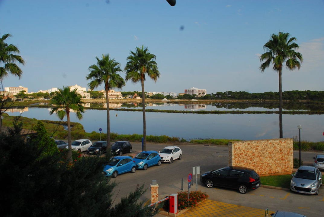 Blick vom Balkon auf die Salinen Blau Colònia Sant Jordi