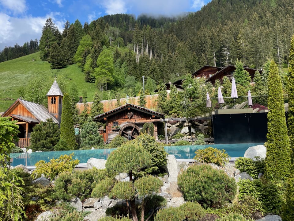 Außenansicht Hotel Quelle Nature Spa Resort