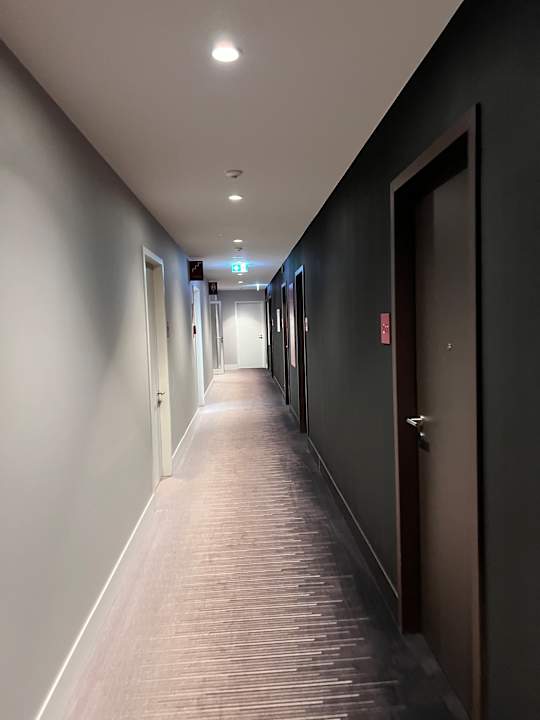 Sonstiges IntercityHotel Berlin Airport BER Terminal 1+2