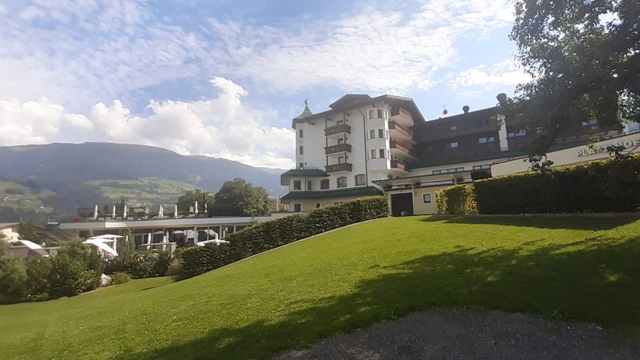 Außenansicht Platzlhof - Mein Hotel im Zillertal