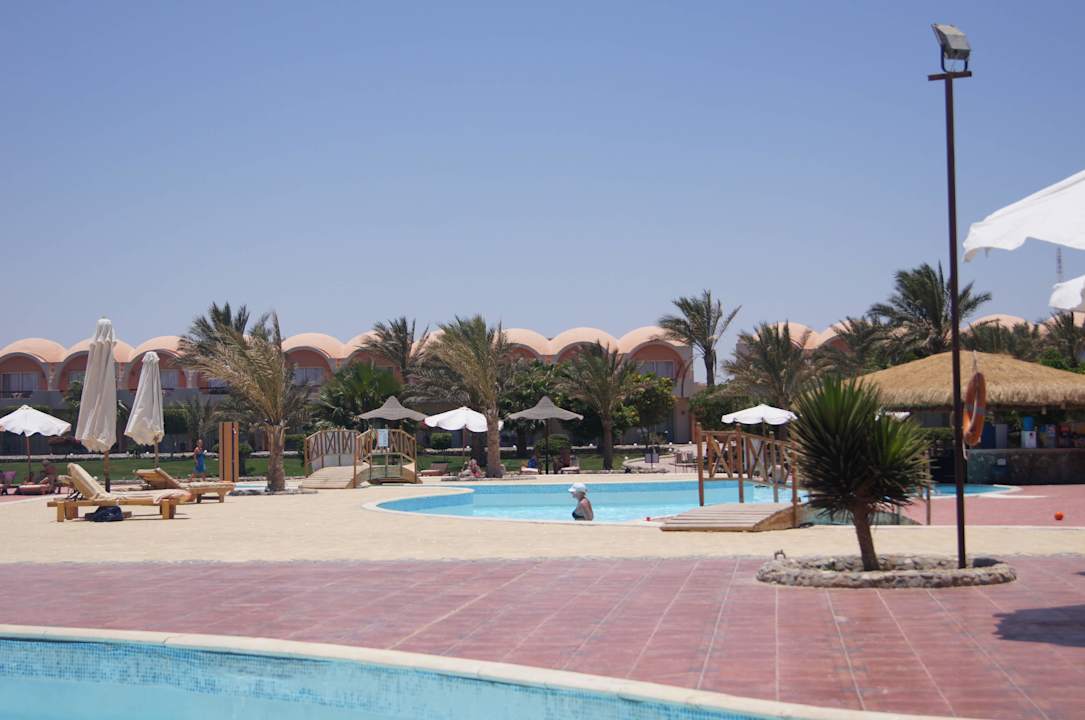 Basen Three Corners Sea Beach Resort