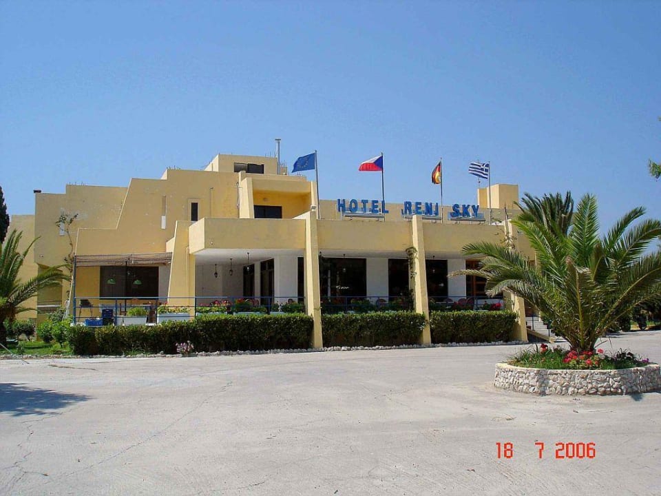 Hotel Reni Sky  Eingang Afandou Blu Hotel
