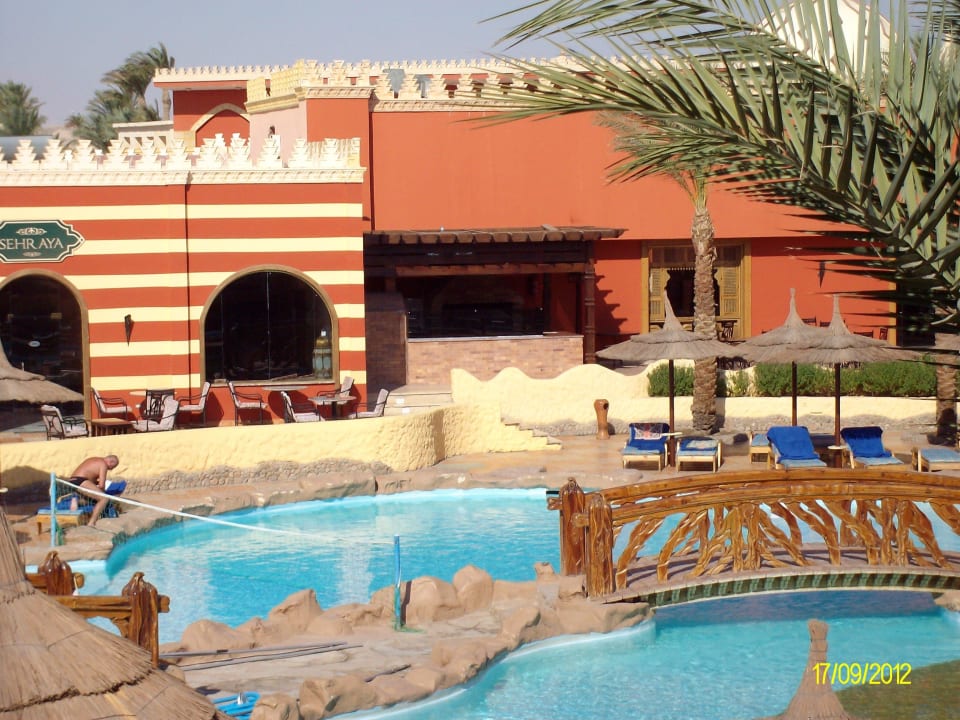 Akiver Pool Pickalbatros Alf Leila Wa Leila Resort - Neverland Hurghada