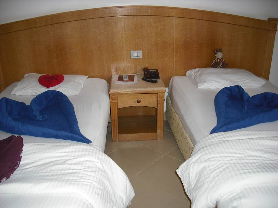 Handtuchskulpturen Pickalbatros Alf Leila Wa Leila Resort - Neverland Hurghada