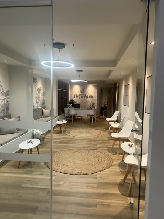 Lobby Hotel Aphrodite Beach Club