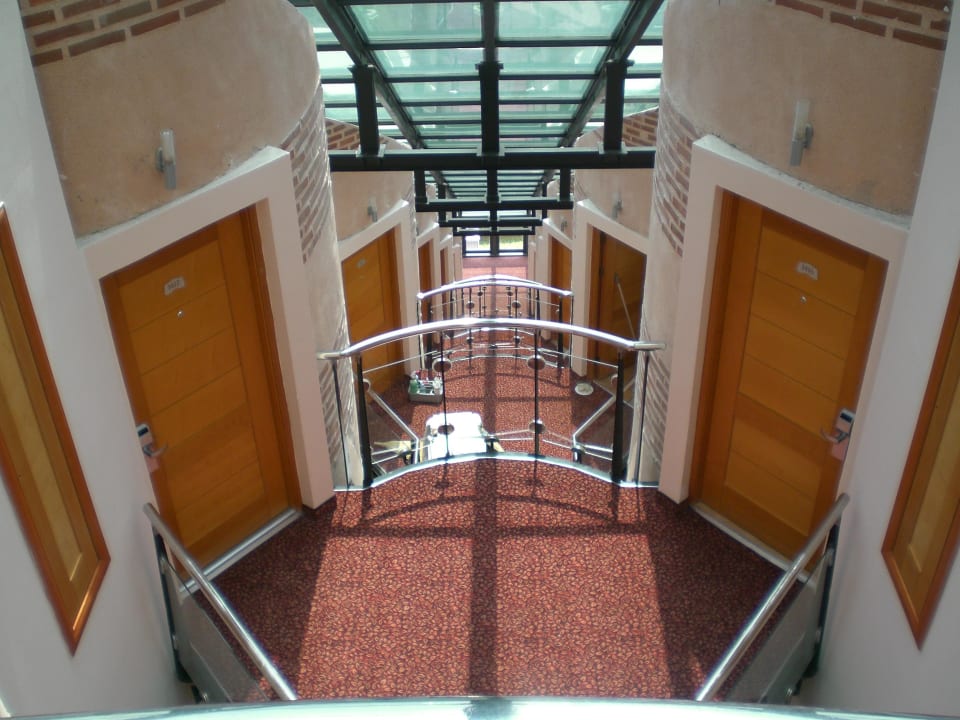 Wejścia do apartamentów Limak Limra Hotel & Resort