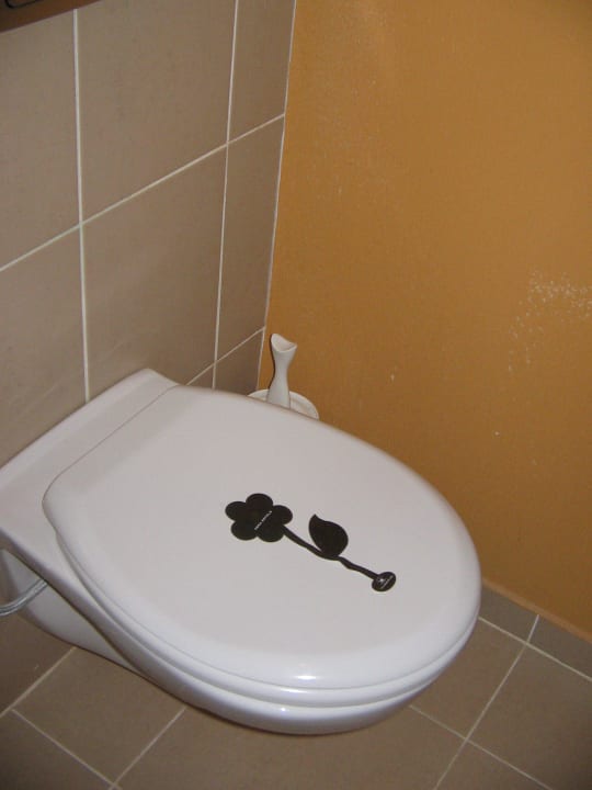 Toilette 505 Aska Hotel Just in Beach