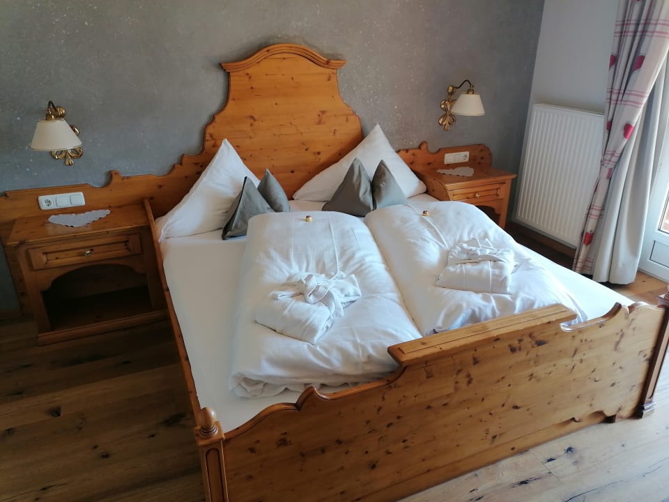 Zimmer MONS. suites wine passion