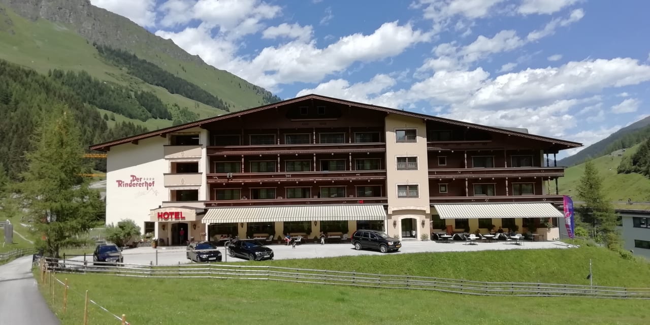 Außenansicht VALARA Alpine Art Hotel