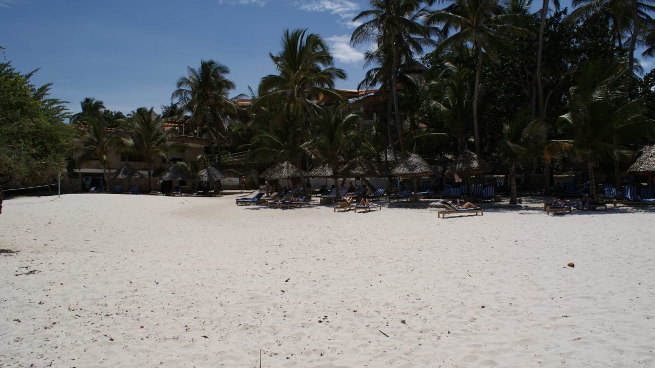 Strand rechts Leopard Beach Resort & Spa