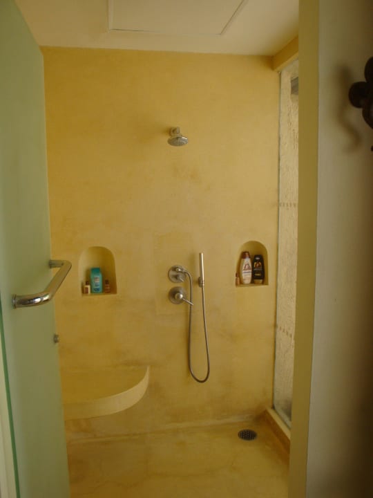 Sehr geräumige Innendusche Sheraton Hua Hin Pranburi Villas