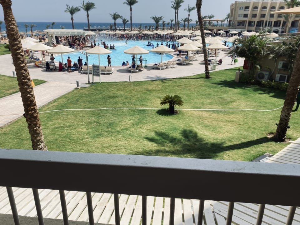 Pool Beach Albatros Resort