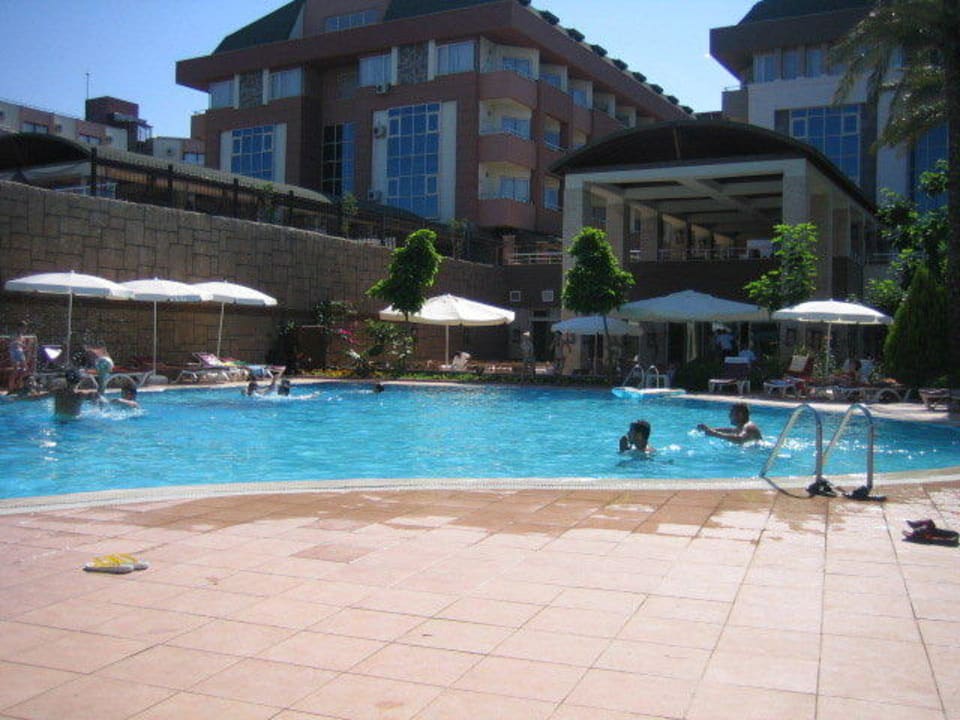 Pool Armas Gül Beach
