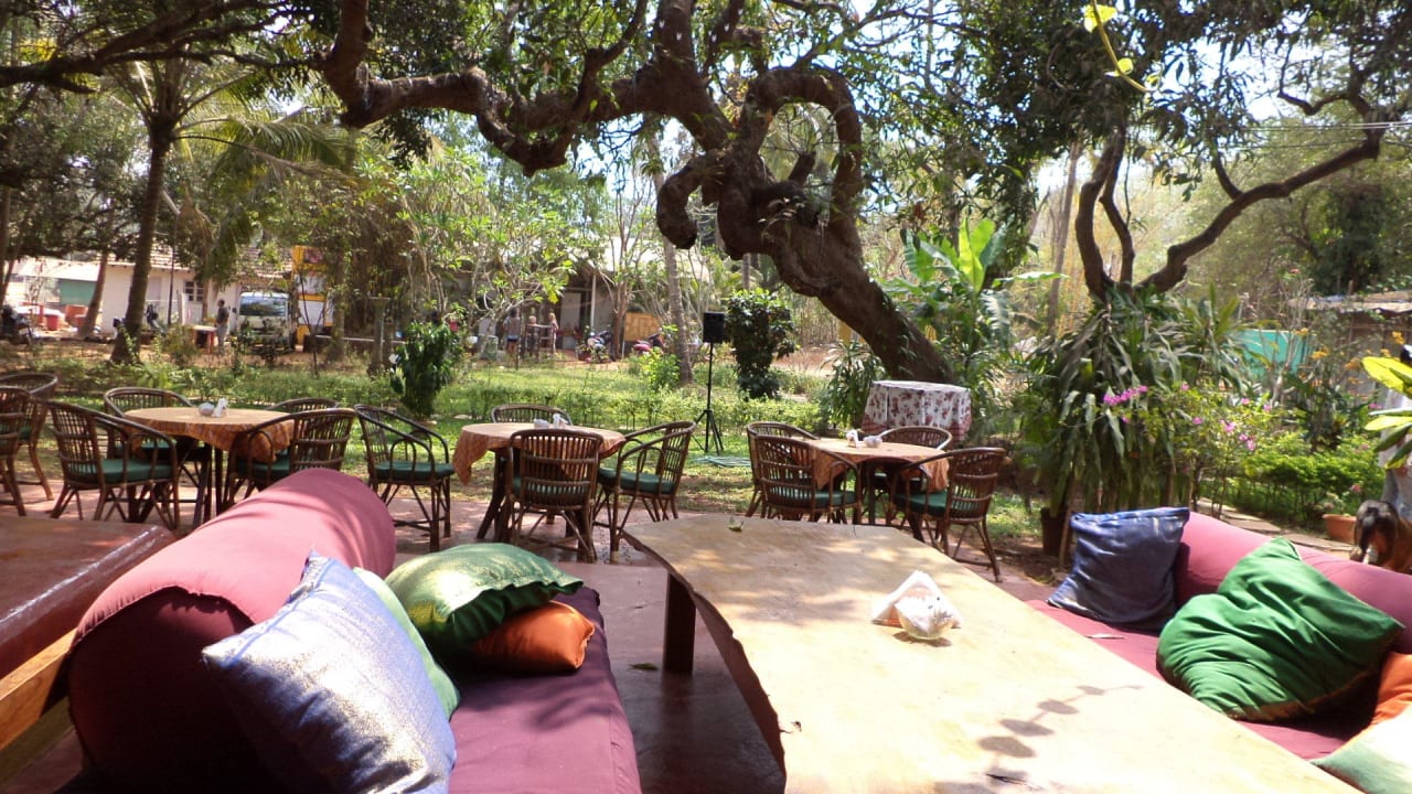 Restaurant Hotel Granpas Inn - Bouganvilla
