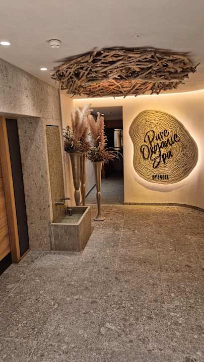 Pool Wellnesshotel Engel