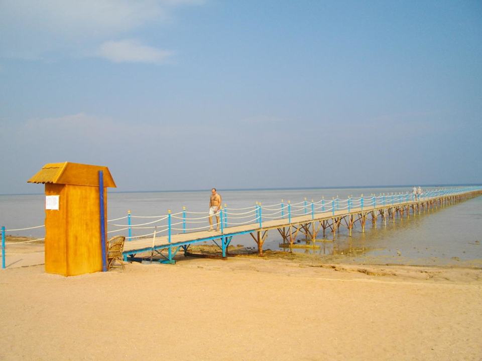 Passerelle sur la mer Pickalbatros Royal Moderna Resort-Sharm El Sheikh