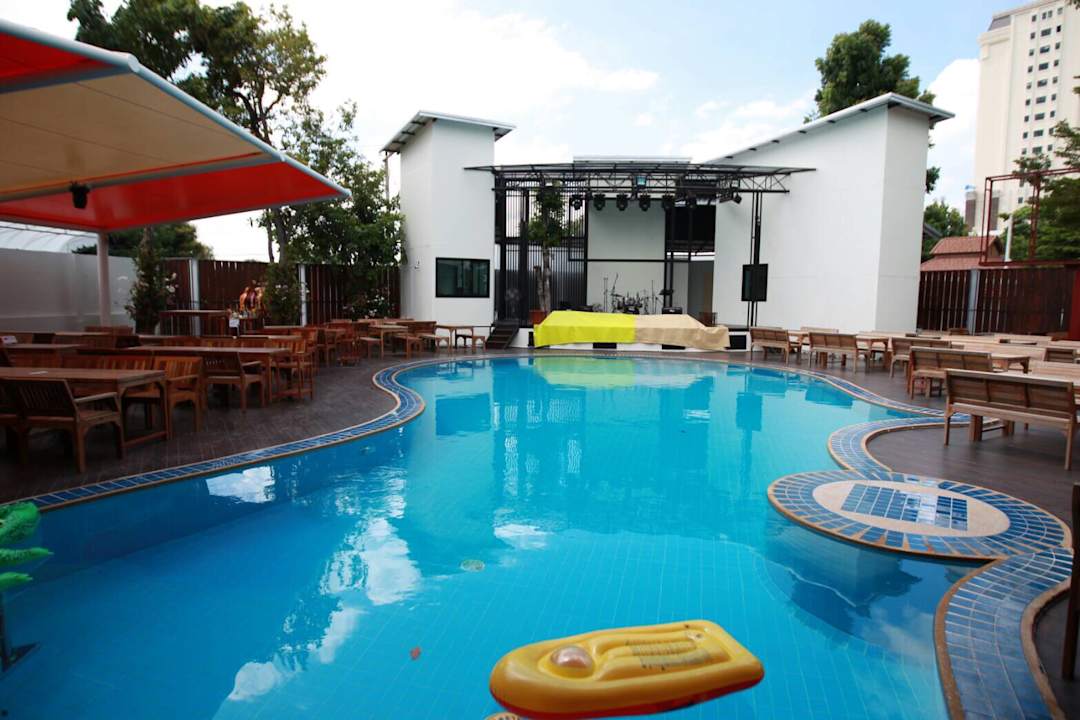 Pool Nice Resort Pattaya
