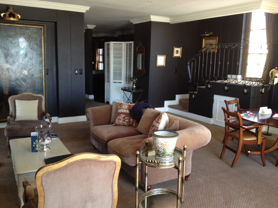 Wohnzimmer & Aufgang Dachterrasse Romney Park All Suite Hotel & Spa