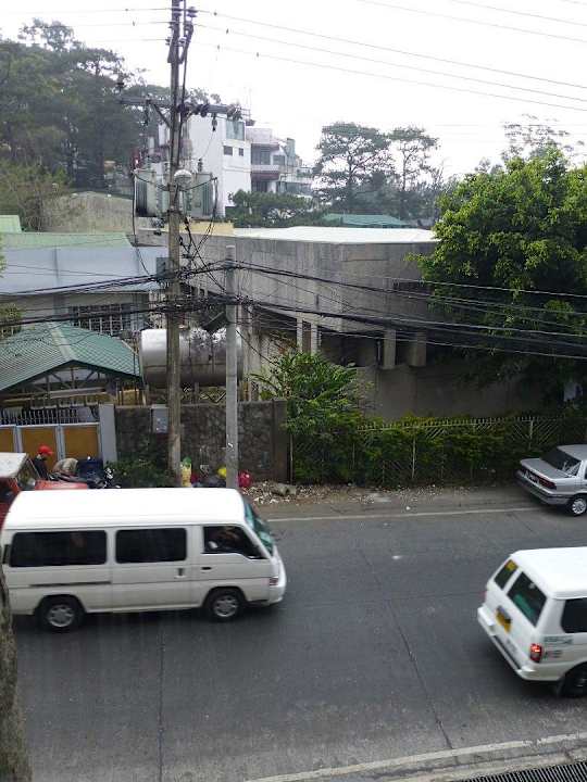 Aussicht auf Strasse vom Doppelzimmer Nr. 222 Hotel El Cielito Inn