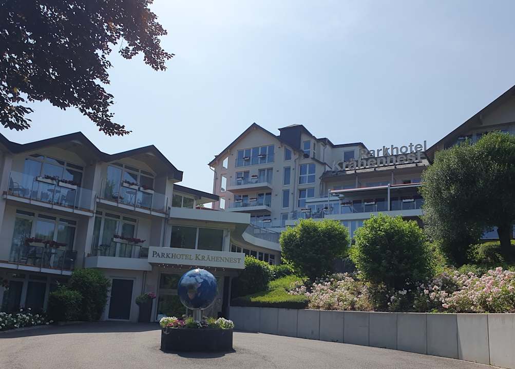 Außenansicht Moselstern Parkhotel Krähennest