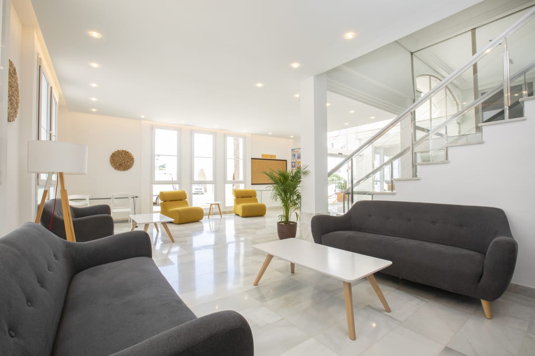Lobby Apartamentos Cala d'Or Playa