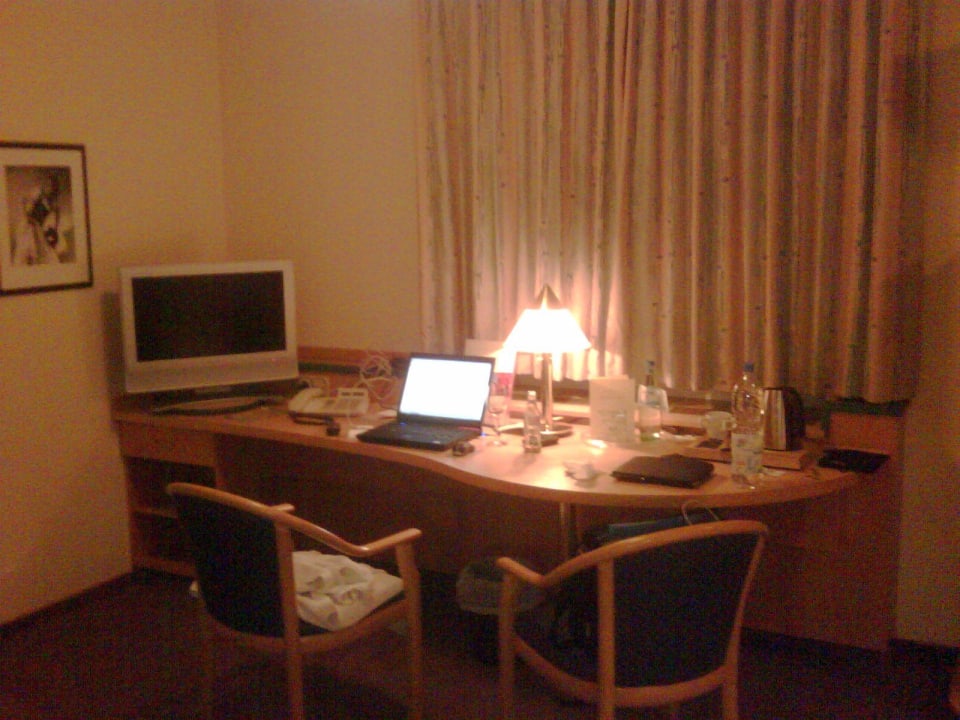 Arbeitsbereich Parkhotel Güldene Berge